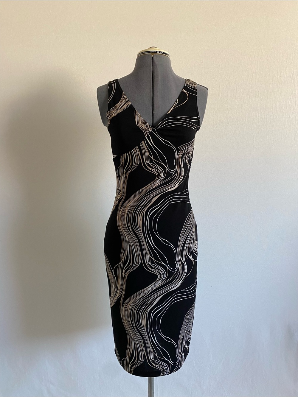 Charlotte Russe Y2K Black Midi Dress with Cream Swirl Print Size Small
